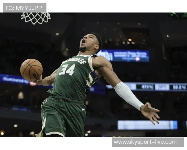 扬尼斯阿德托昆博如何在NBA赛场上创造传奇与辉煌的篮球生涯 扬尼斯阿德托昆博如何在NBA赛场上创造传奇与辉煌的篮球生涯